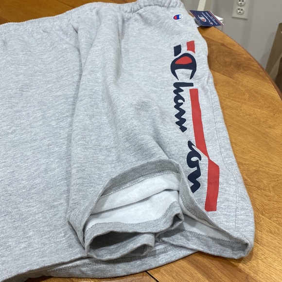 NWT.  Champion, men’s size 4X, shorts. - Picture 3 of 10